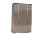 Somos especialistas en taquillas inoxidables para vestuarios. Taquillas inoxidables en Madrid y Toledo.